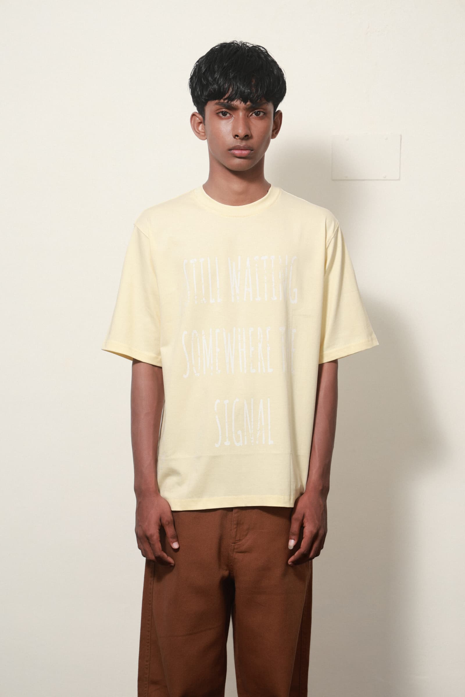RELAXED FIT CONTRAST PRINT T SHIRT